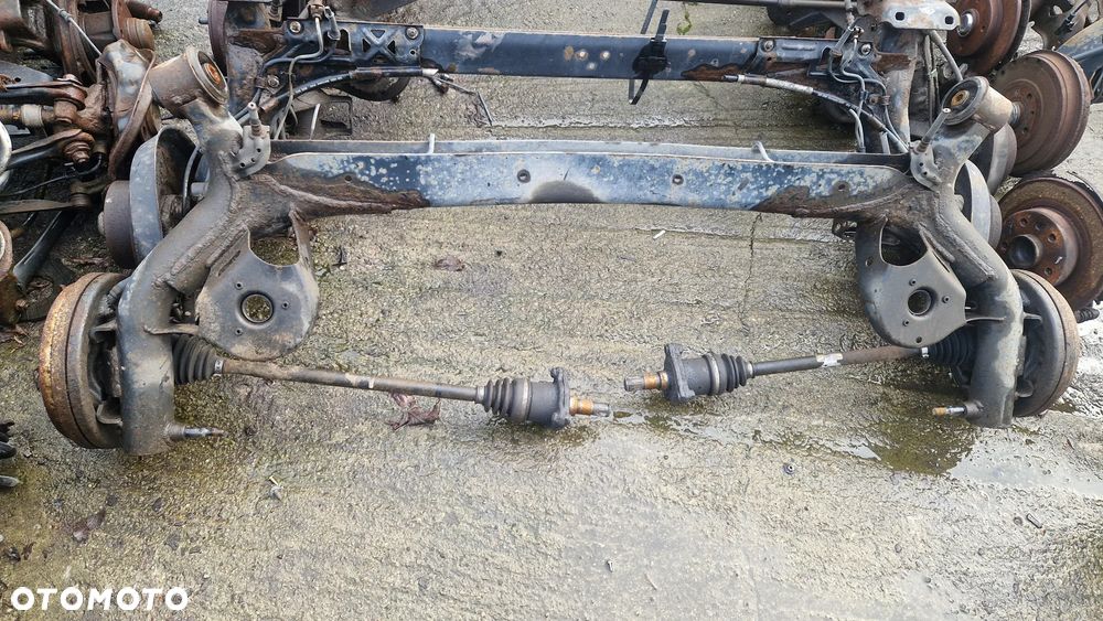 SUZUKI SX4 FIAT SEDICI BELKA ZAWIESZENIA TYŁ - 1