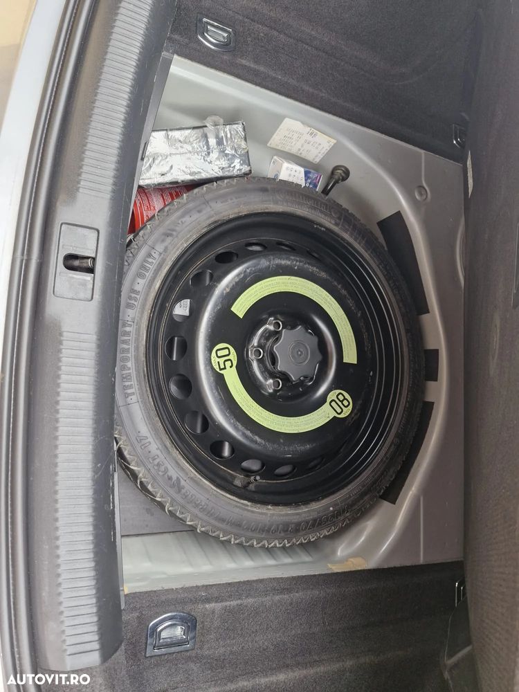 Audi A4 2.0 TDI DPF S line Sportpaket - 9