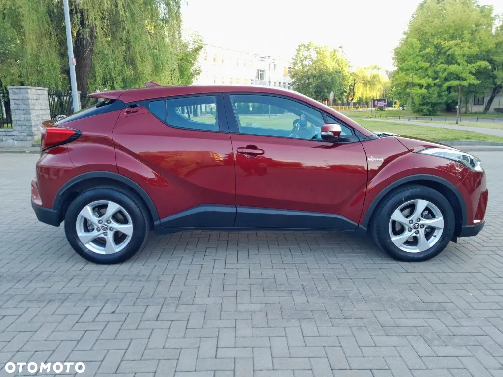 Toyota C-HR 1.2 T GPF Premium CVT - 4