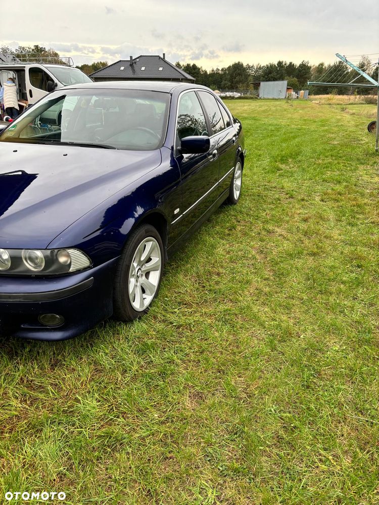 BMW Seria 5 520i - 15