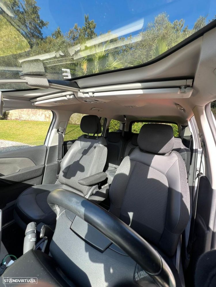 Citroën C4 Picasso - 8