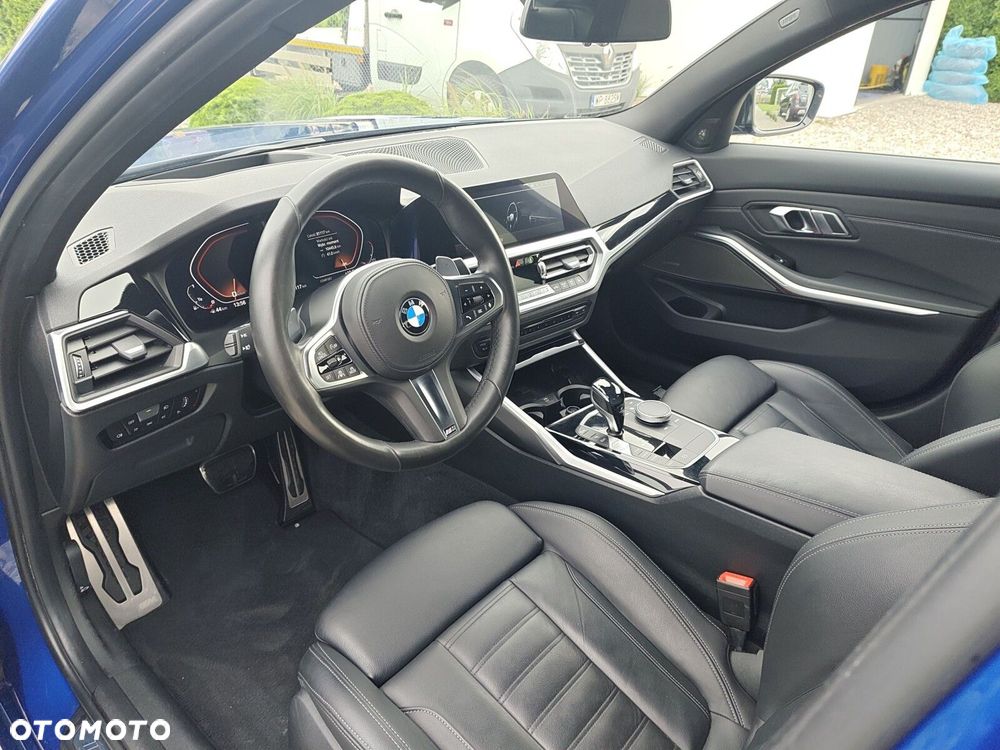 BMW Seria 3 M340i xDrive sport - 11