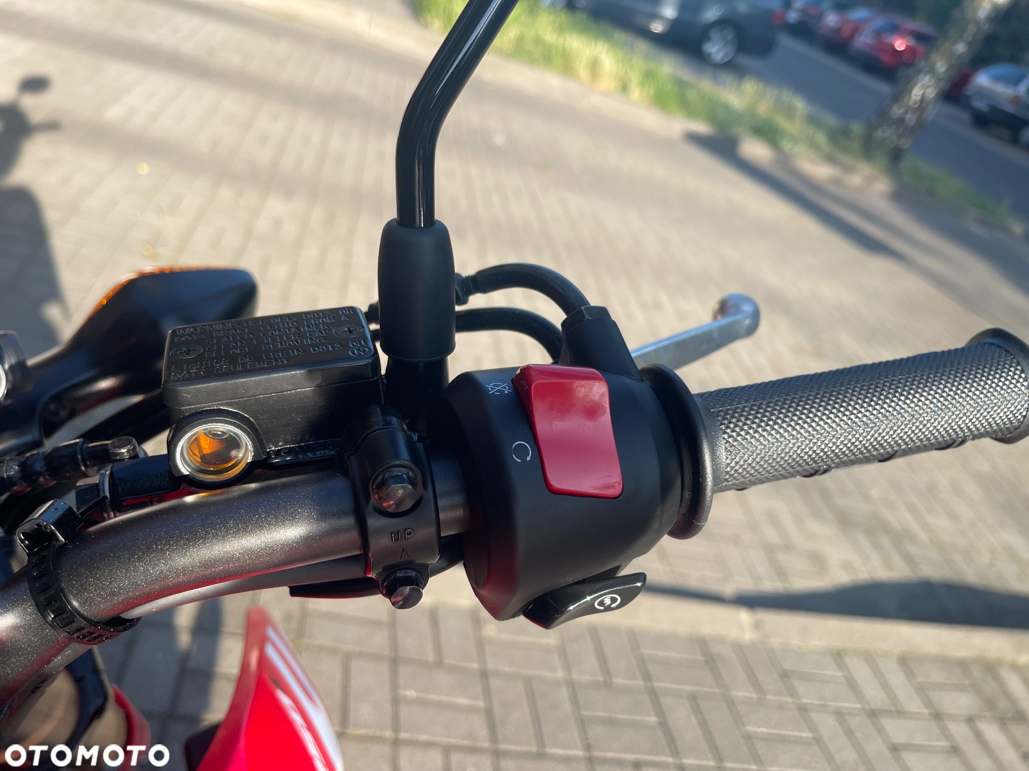 Honda CRF - 9
