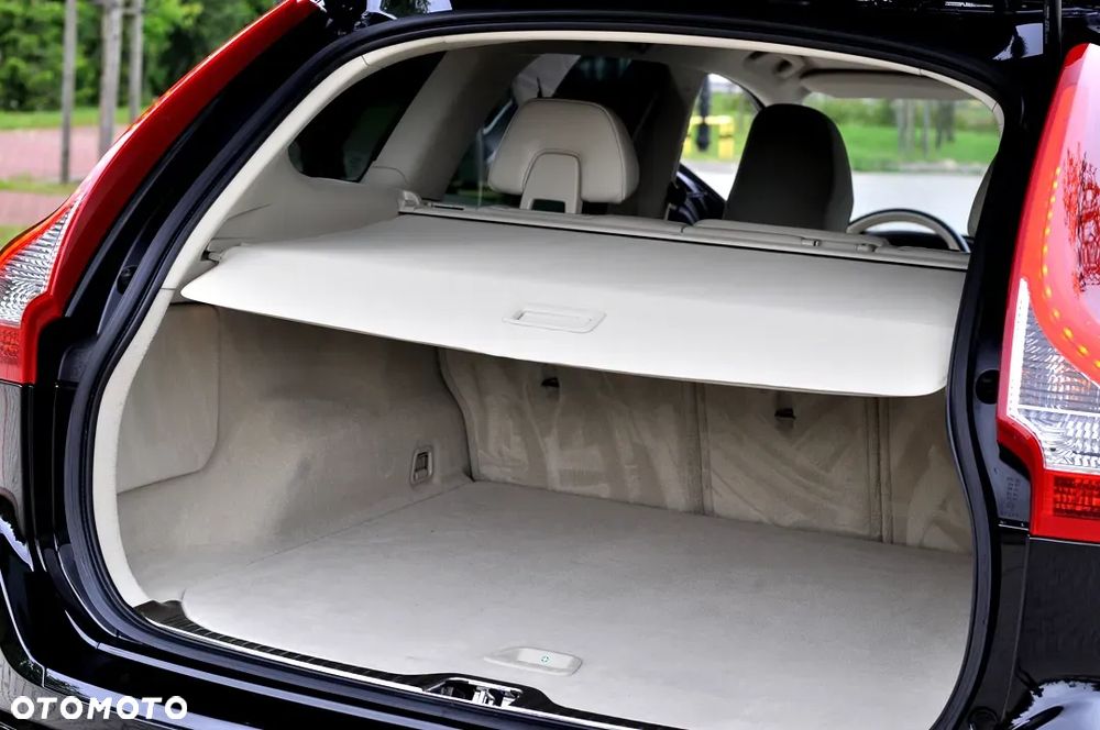 Volvo XC 60 D3 Summum - 12