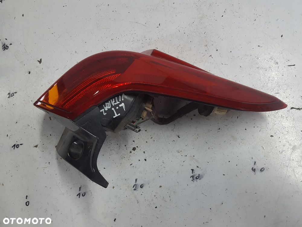 SUZUKI VITARA 3 III 15-17r LAMPA LEWA TYŁ TYLNA - 5