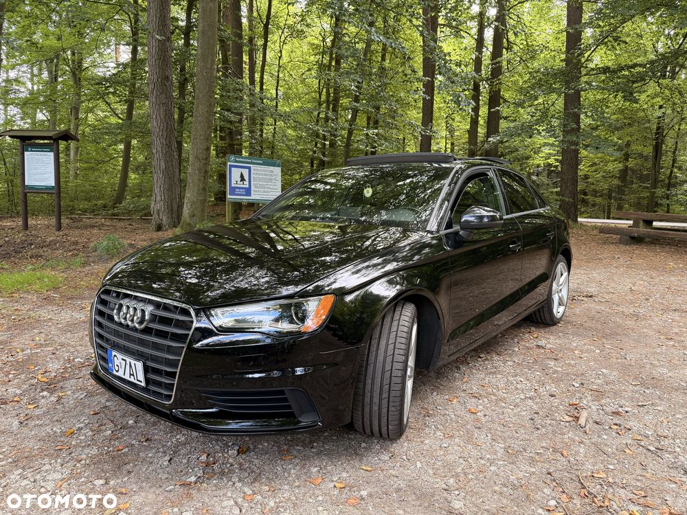Audi A3 Sportback - 1