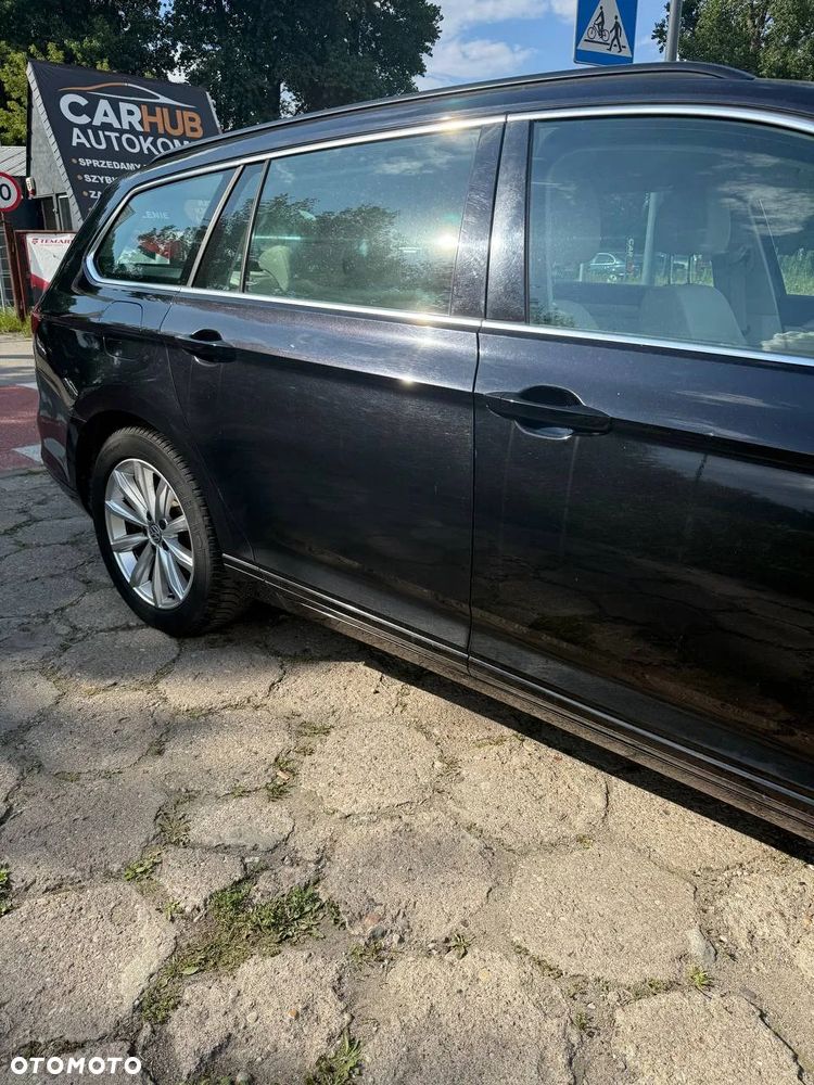 Volkswagen Passat Variant 2.0 TDI SCR DSG Business - 4
