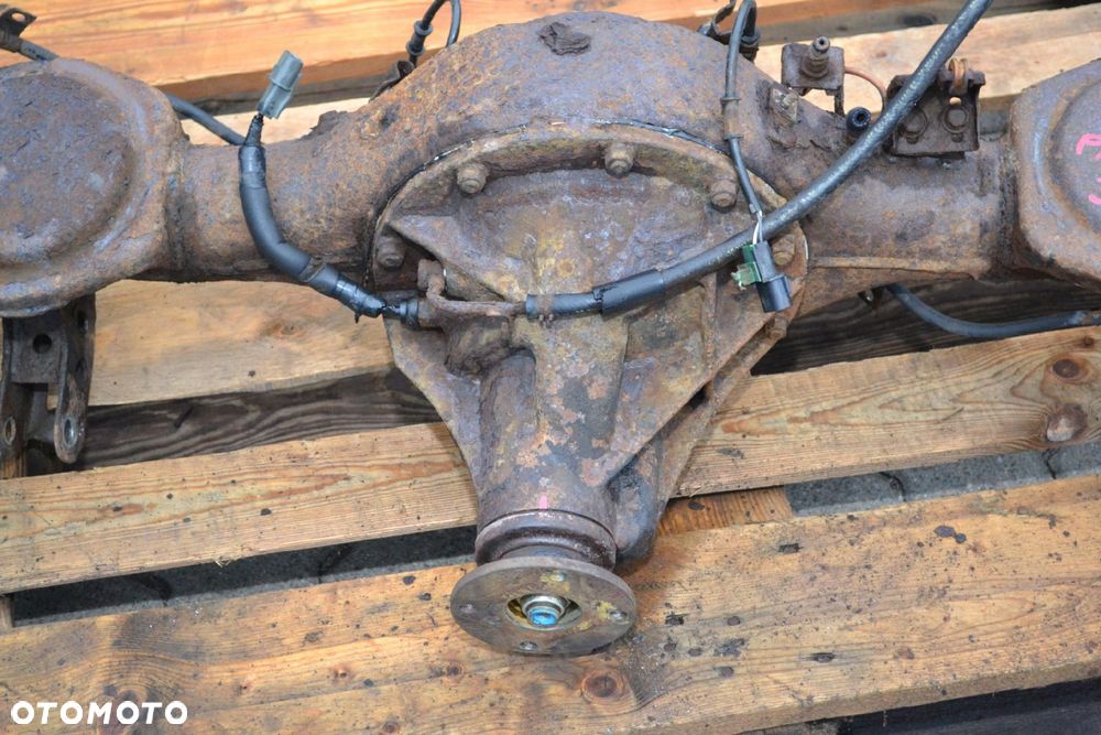 MITSUBISHI PAJERO II 2 MOST V6 3.0 4.87 - 9