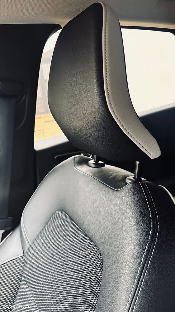 Renault Captur 1.3 TCe Exclusive - 12