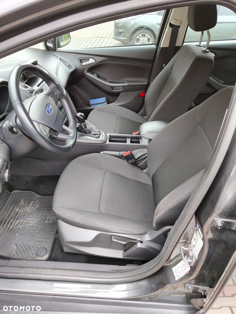 Ford Focus 1.6 Gold X - 11