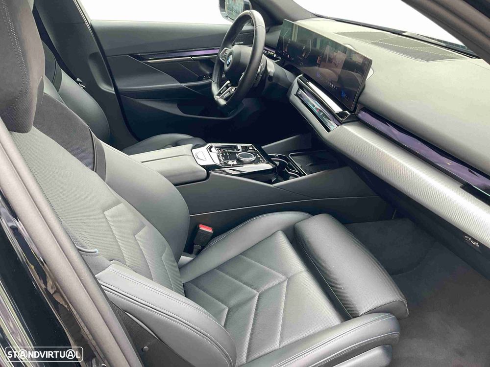 BMW 520 - 13