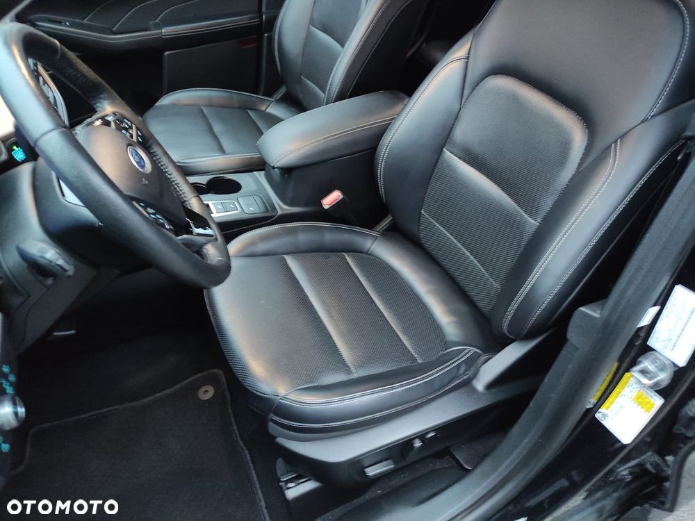 Ford Kuga - 13