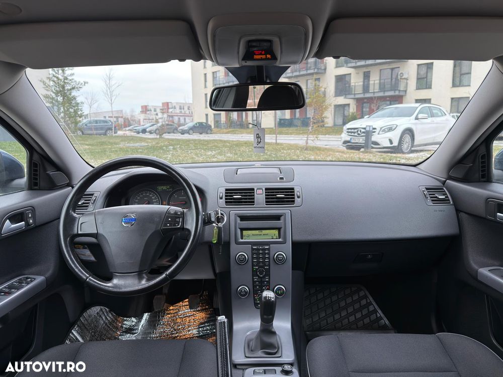 Volvo V50 DPF DRIVe Momentum - 11