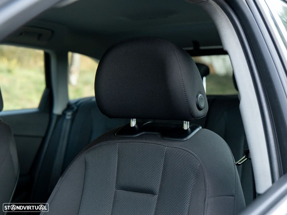 Audi A4 Avant 35 TDI S tronic - 14