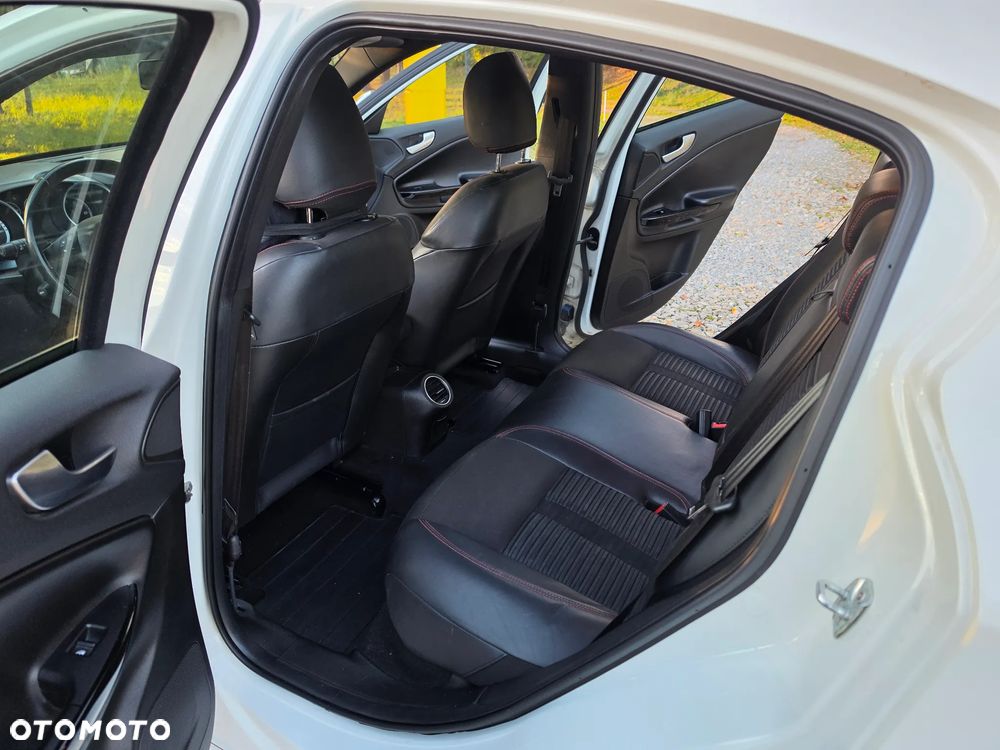 Alfa Romeo Giulietta 1.4 TB MultiAir Distinctive - 20