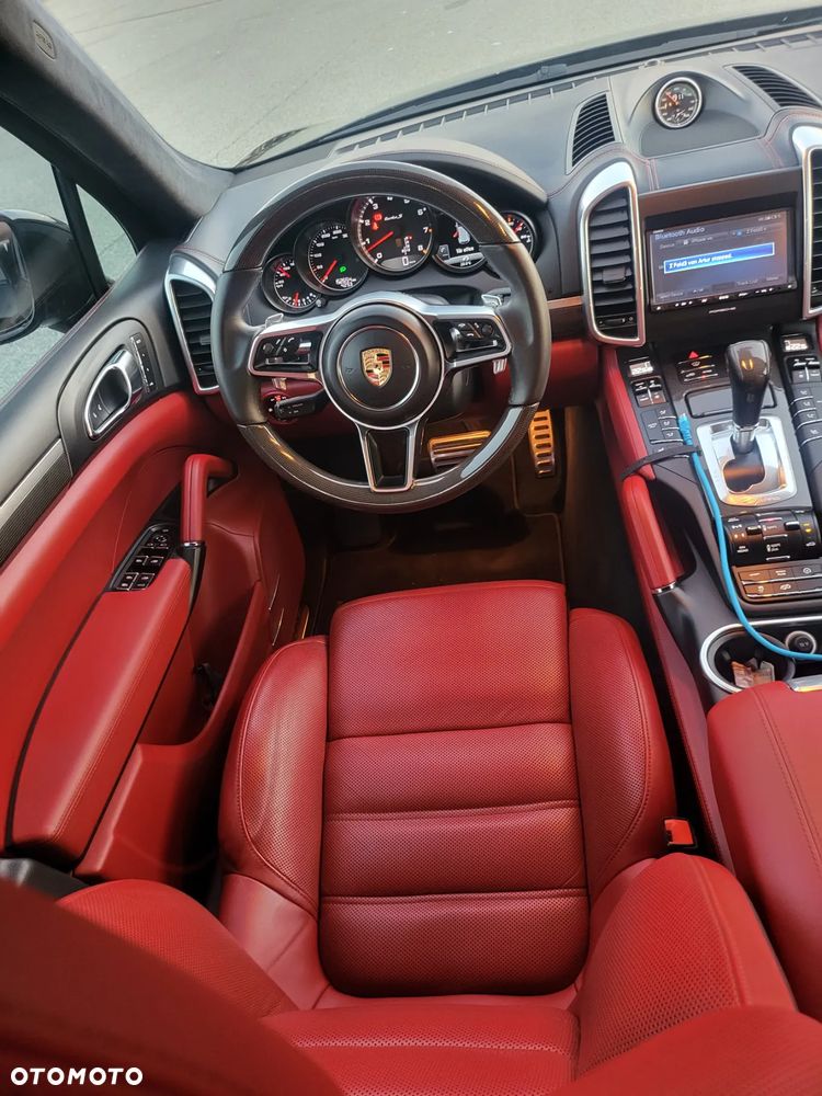 Porsche Cayenne Turbo S Tiptronic S - 5