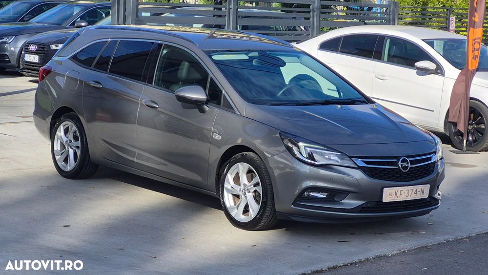 Opel Astra 1.6 D Start/Stop Sports Tourer Business - 2