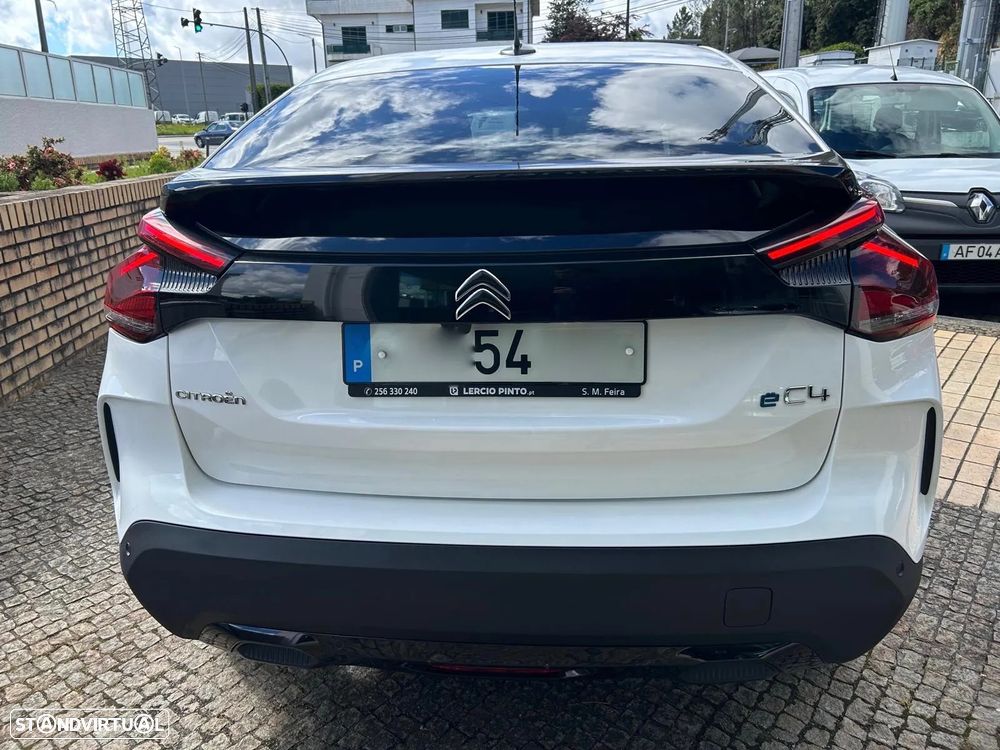 Citroën e-C4 50 kWh Shine - 11
