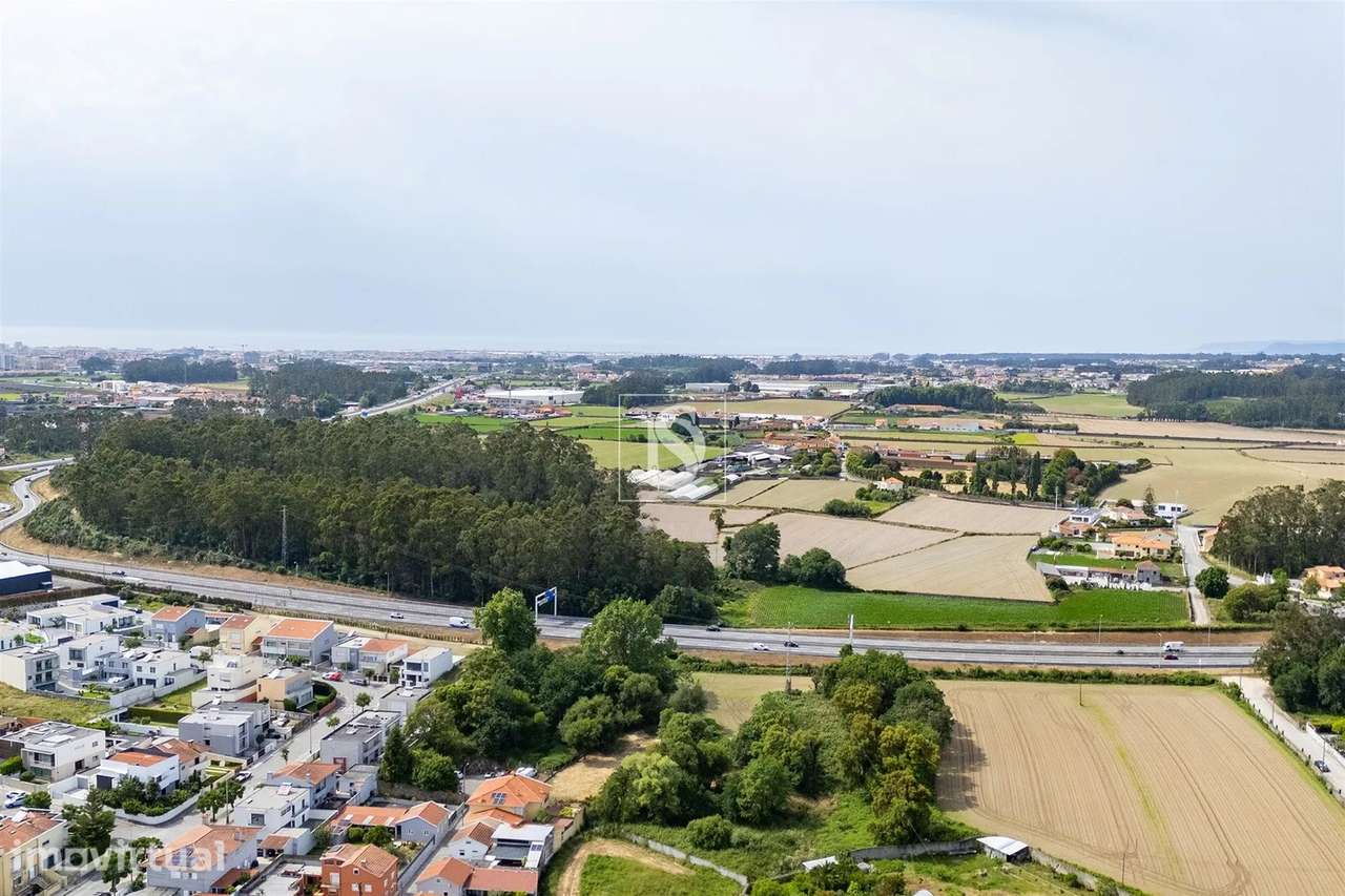 Terreno, 1 900 m², Touguinha e Touguinhó - Grande imagem: 3/19