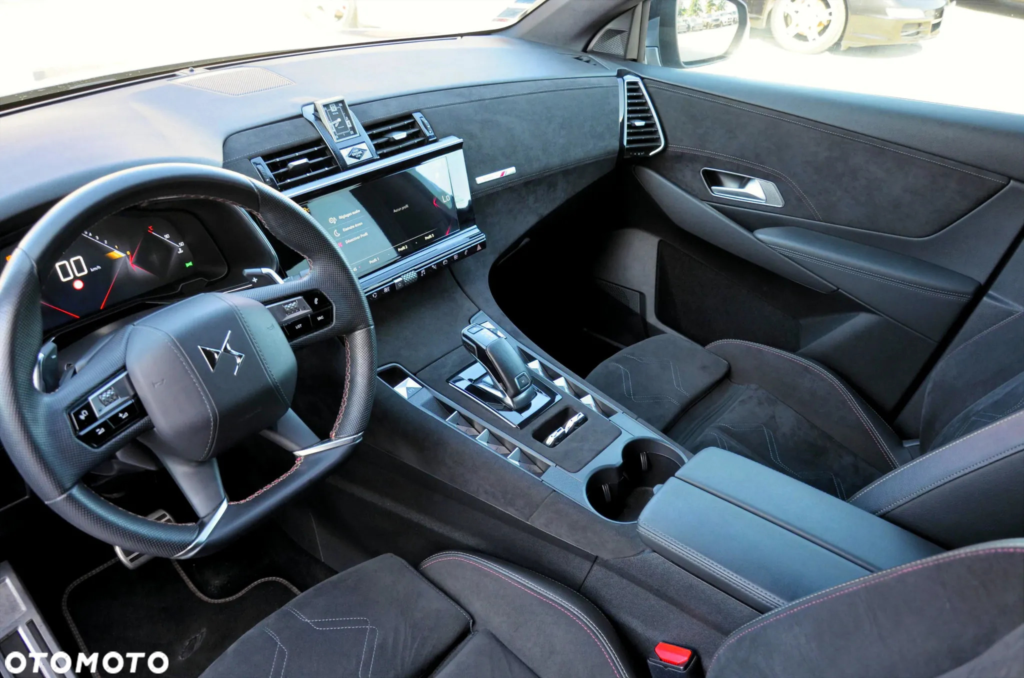 DS Automobiles DS 7 Crossback 1.6 PureTech Performance Line + - 15