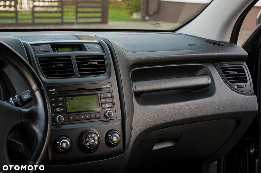 Kia Sportage 2.0 2WD Attract - 30