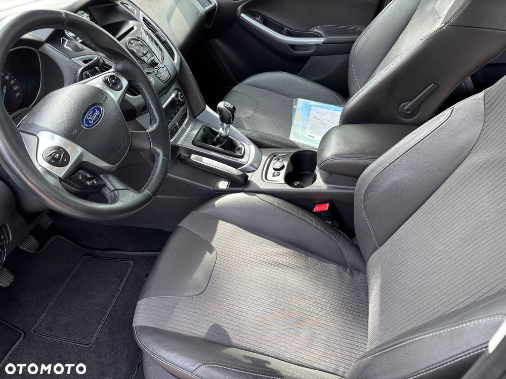Ford Focus 1.6 TDCi DPF Start-Stopp-System Titanium - 22
