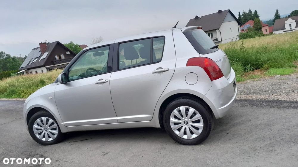Suzuki Swift 1.3 4x4 Snow - 14