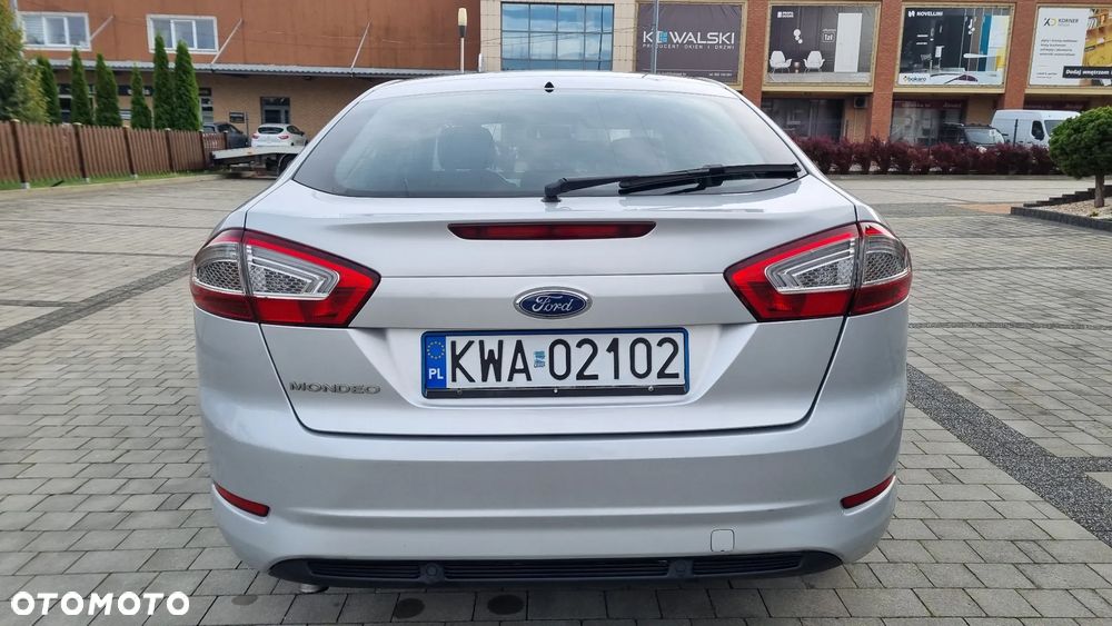 Ford Mondeo 1.6 TDCi Ambiente - 6