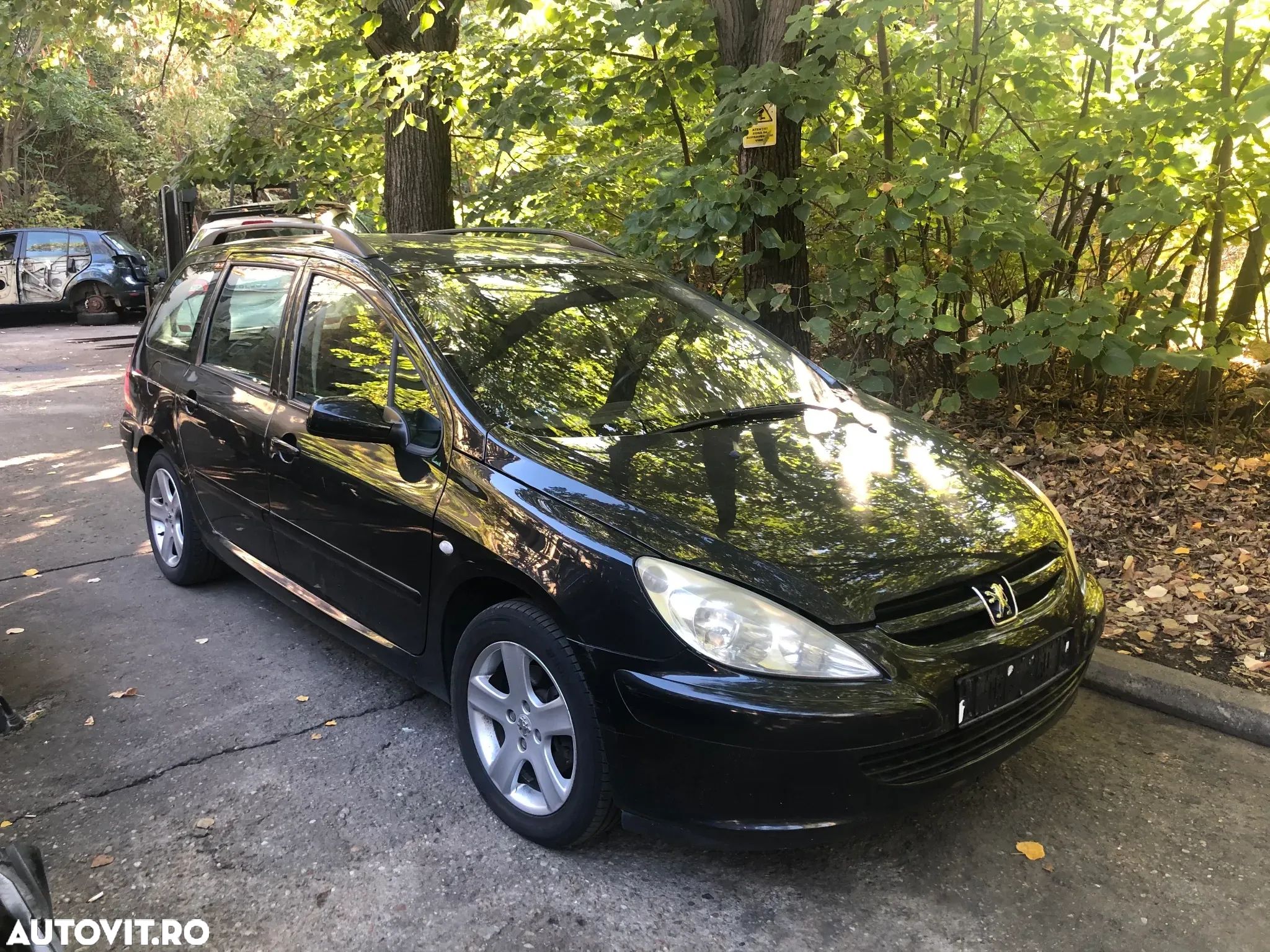 Capota fata motor Peugeot 307 negru non facelift 2004 - 1