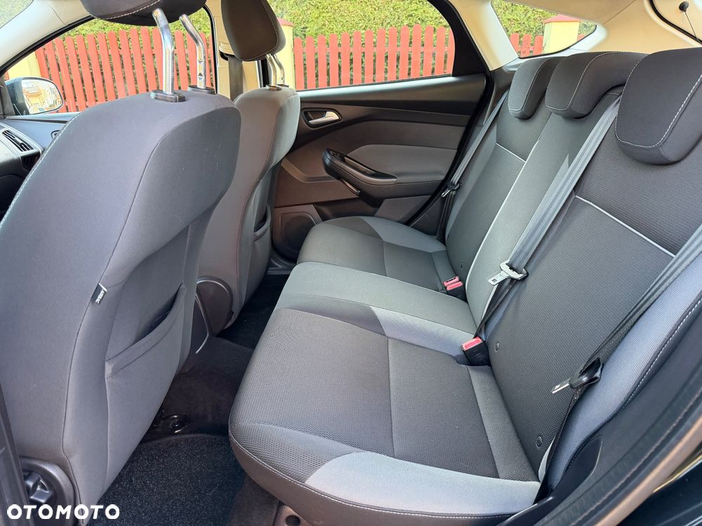 Ford Focus 1.6 TDCi DPF Champions Edition - 5