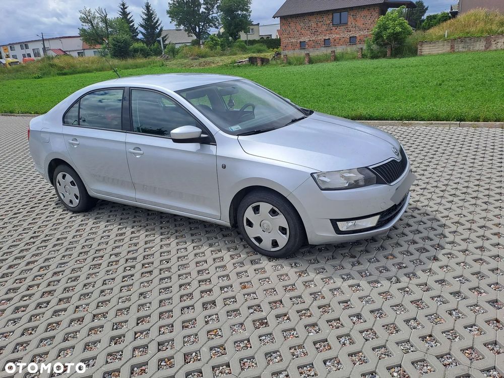 Skoda RAPID 1.2 TSI Active - 4