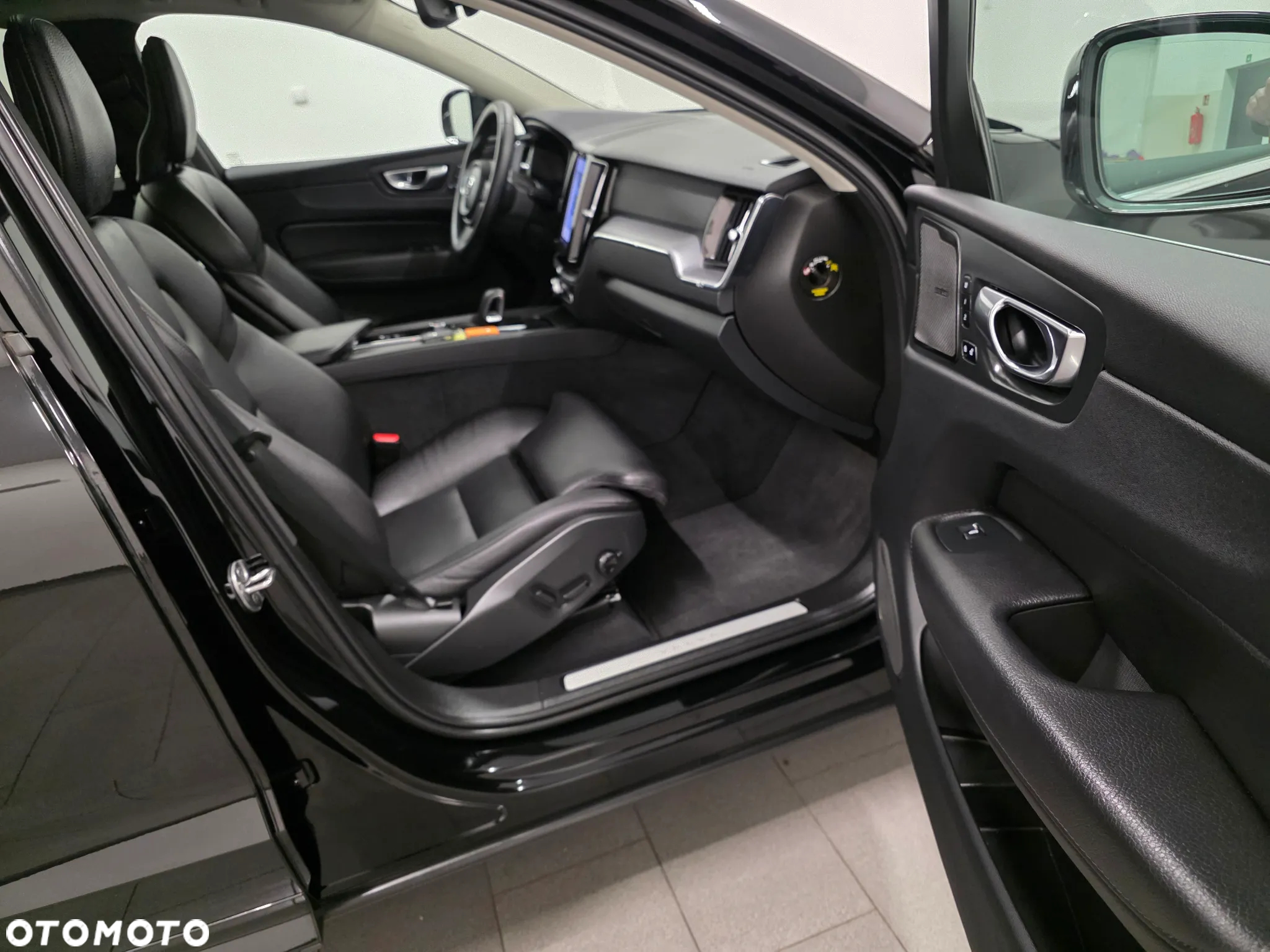 Volvo XC 60 B4 D Geartronic Inscription - 30