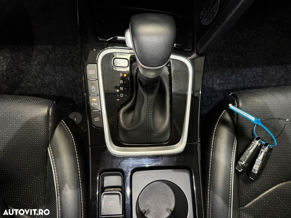 Kia XCeed 1.5 T-GDI OPF DCT7 PLATINUM EDITION - 14