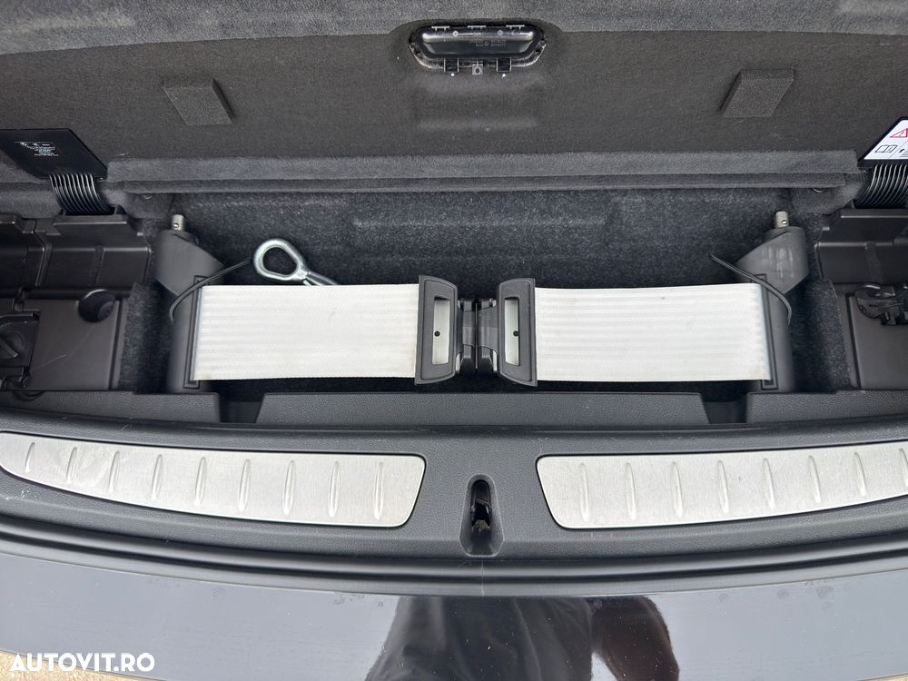 BMW Seria 3 320d Aut. Sport Line - 15