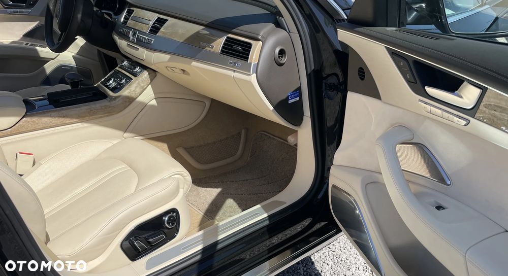 Audi A8 4.2 FSI L Quattro - 10