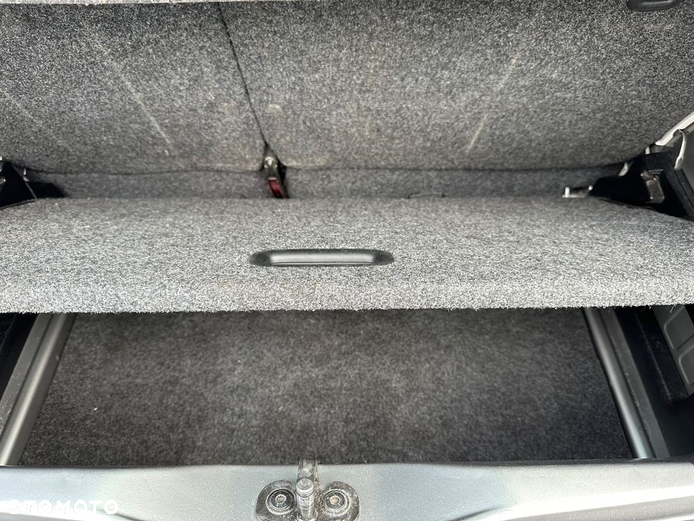 Volkswagen up! 1.0 move - 10