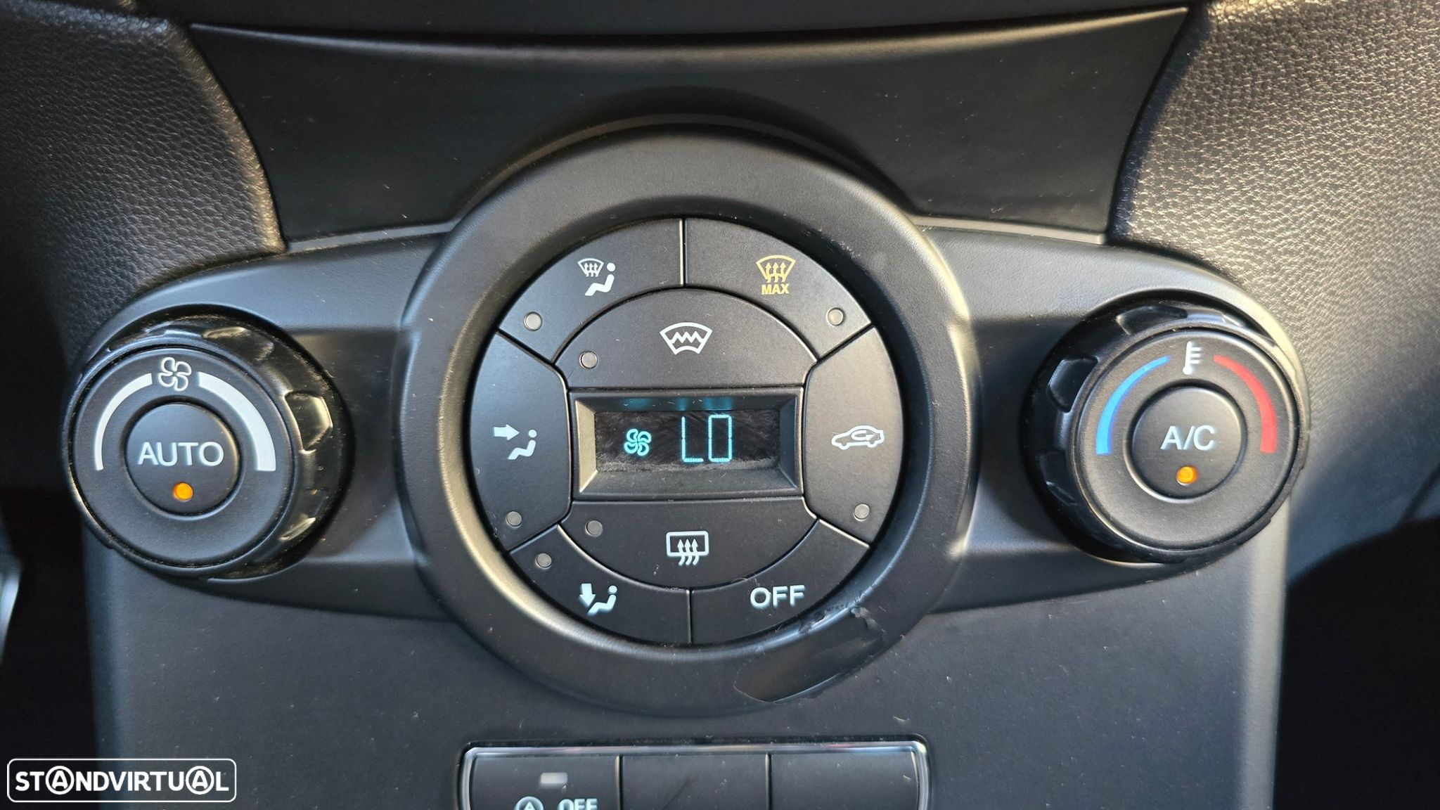 Ford Fiesta 1.0 T EcoBoost STLine - 28