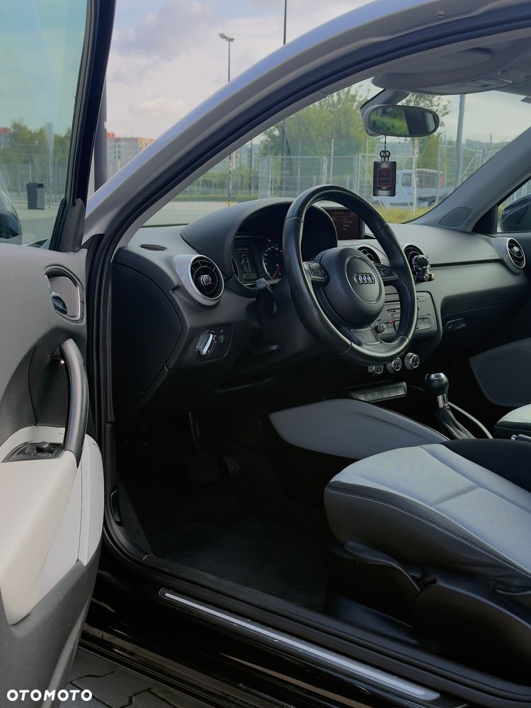 Audi A1 3-drzwiowe 1.4 TFSI S tronic Ambition - 11