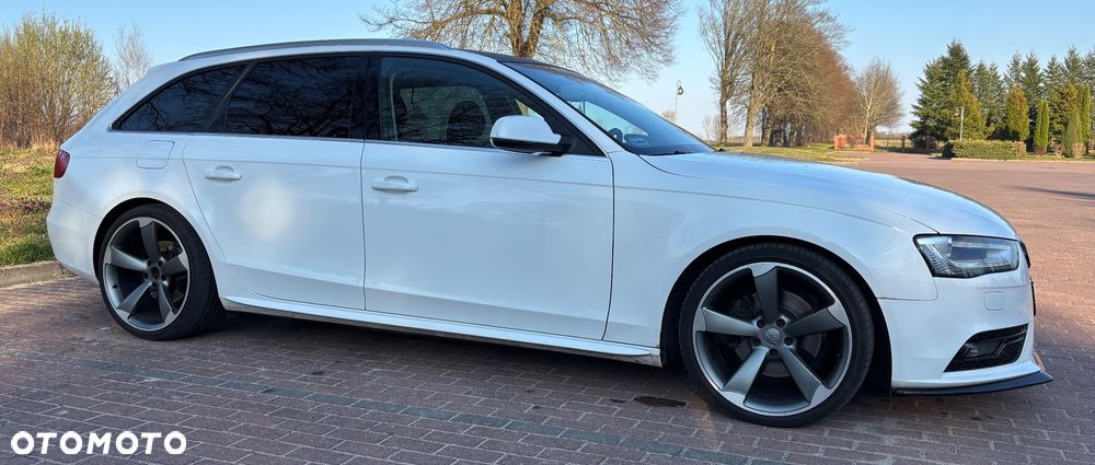 Audi A4 Avant 2.0 TDI Quattro Line - 3