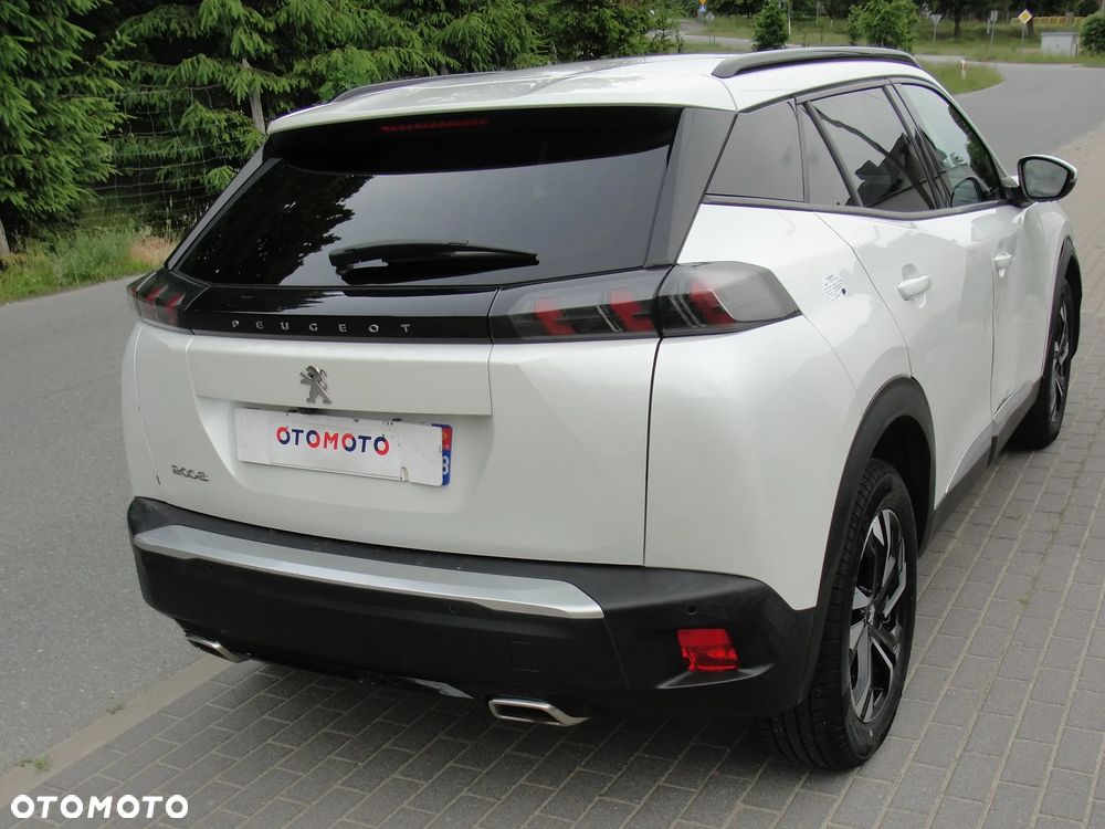 Peugeot 2008 1.2 Pure Tech Allure S&S - 3