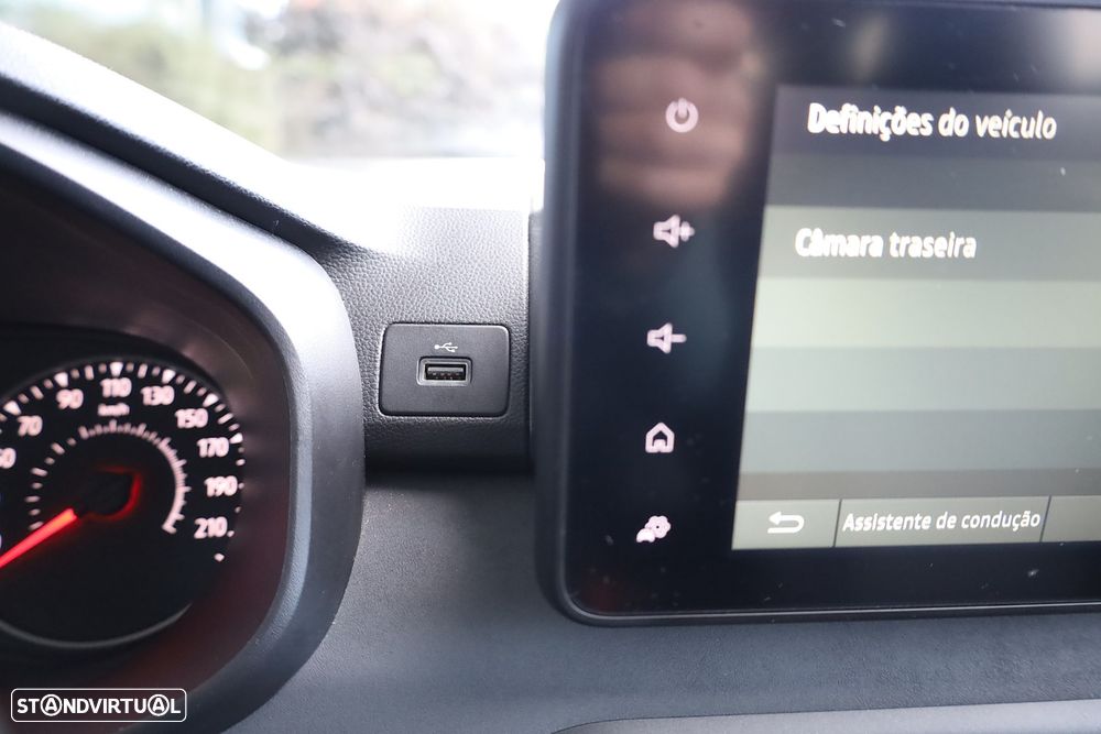 Dacia Jogger 1.0 TCe Extreme 7L - 36