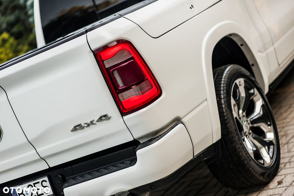 Dodge RAM - 17