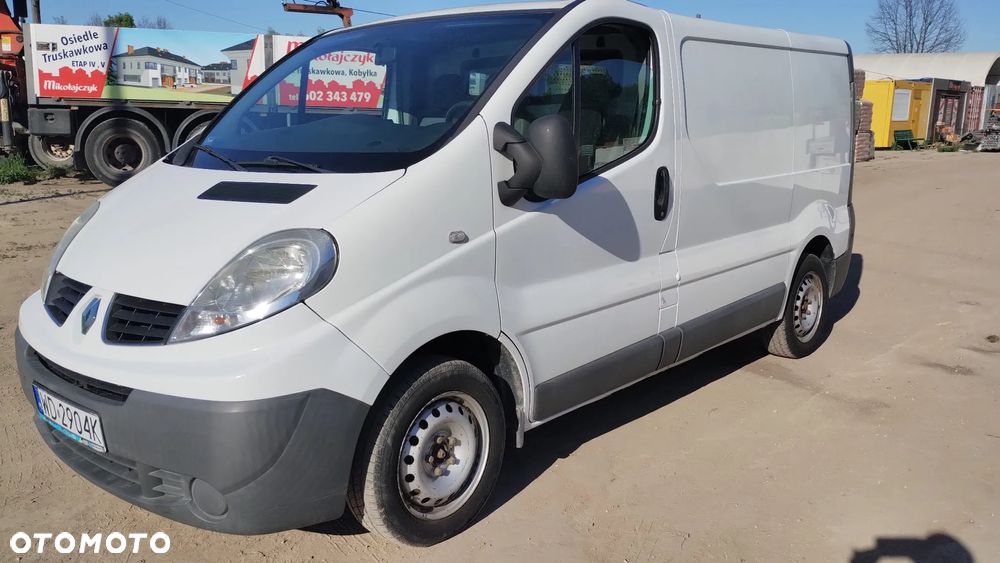 Renault Trafic - 1