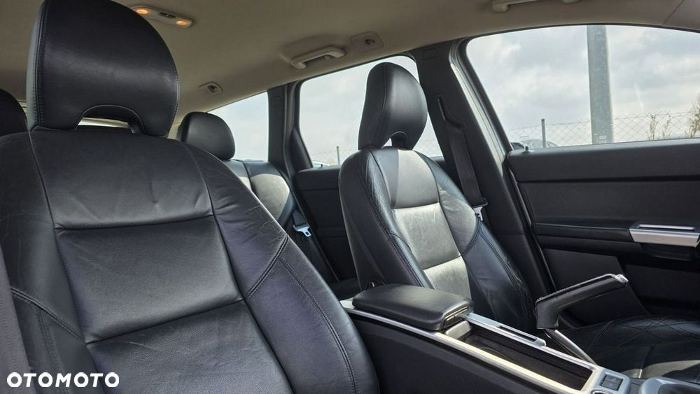 Volvo V50 - 16