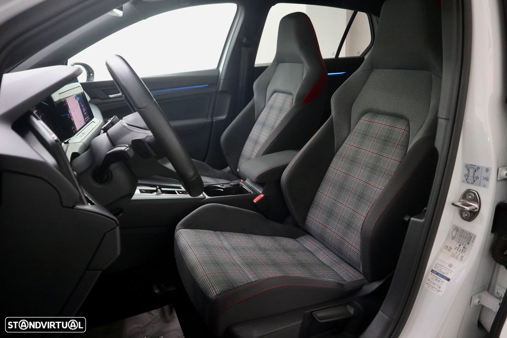VW Golf 2.0 TSI GTI DSG - 12