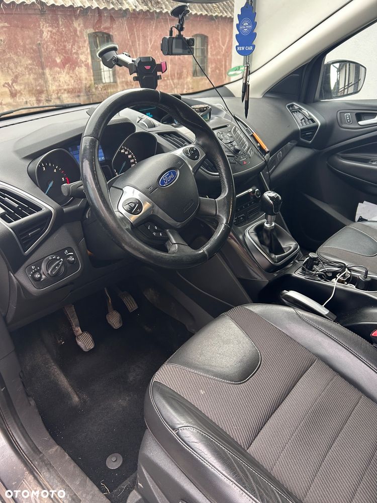 Ford Kuga 2.0 TDCi 2x4 Trend - 7
