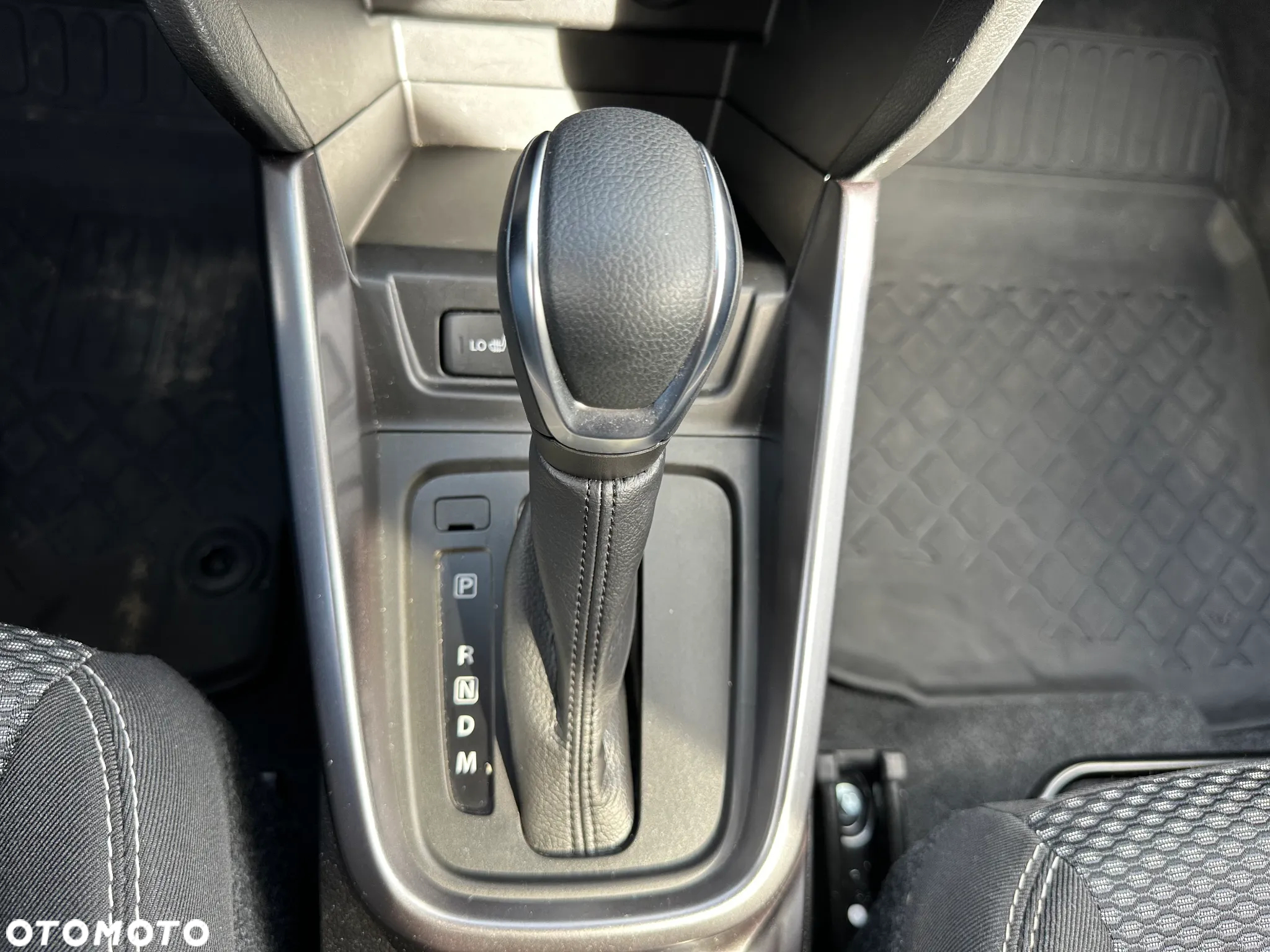 Suzuki Vitara - 25