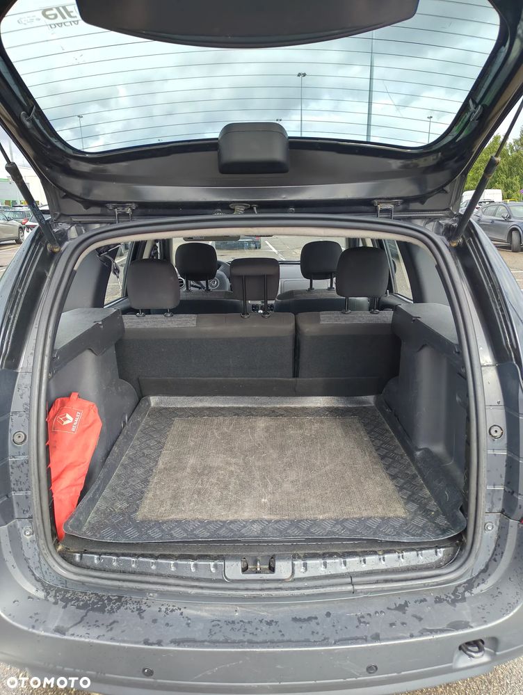 Dacia Duster 1.6 Ambiance 4x4 - 11
