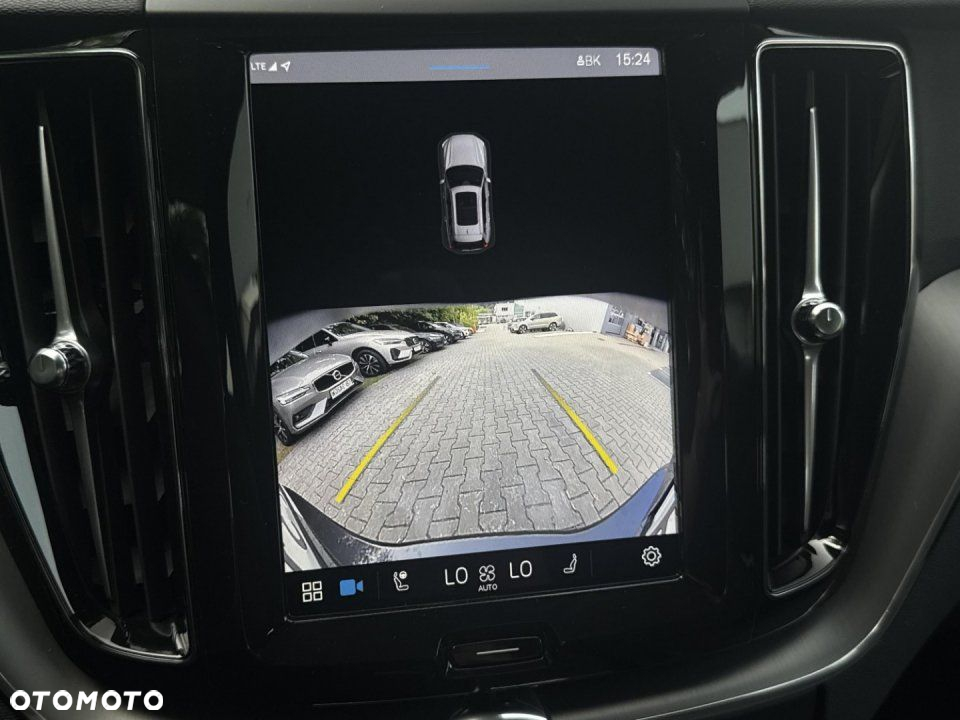 Volvo XC 60 - 23