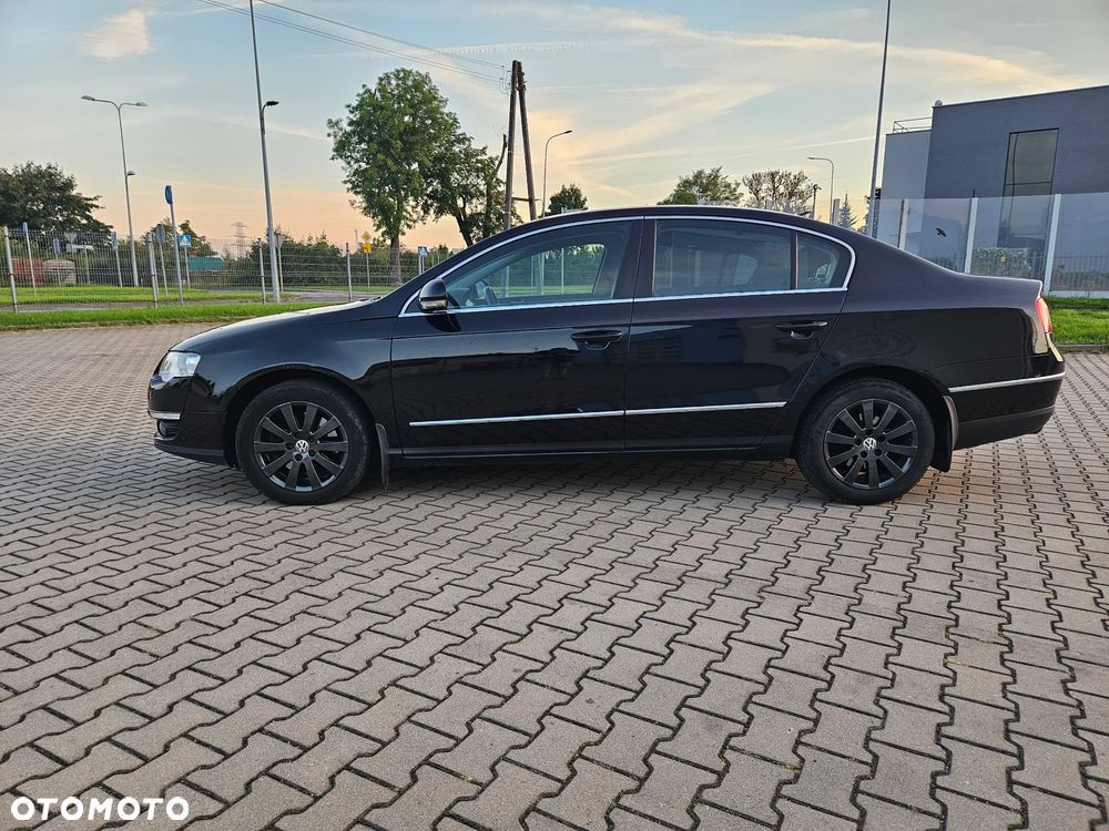 Volkswagen Passat 1.8 TSI Comfortline - 13